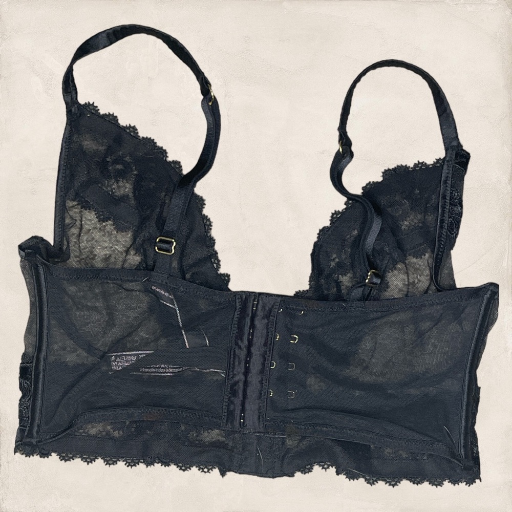 Victoria Secret Intimate Top Size Medium - Picture 3 of 3